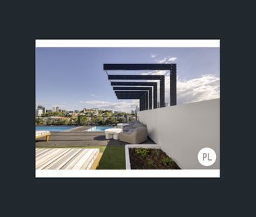 Fully-furnished, with balcony, rooftop pool, CBD proximity - have it all! - Photo 6
