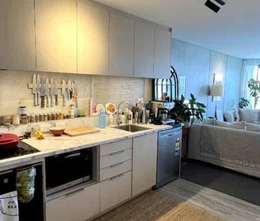 Fully Furnished City Apartment - Photo 5