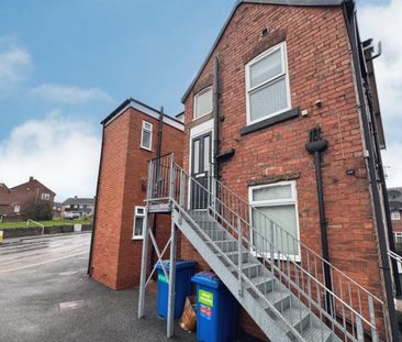 1 bedroom Flat To Let - Photo 3