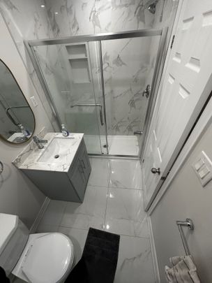 For Lease - 25 Howard Street Unit# APT 1, Toronto, Ontario - Photo 1