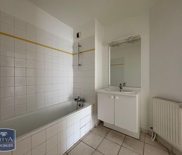 Location Appartement 3 pièces 64m² ANGERS 49000 - Photo 2