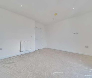 Silwood Street, London, SE16 - Photo 3