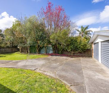 Well Maintained Brick Home - Photo 1