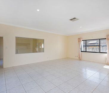 Large Family Home - Photo 1