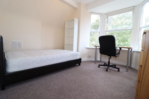 Richmond Road, Roath - Photo 1