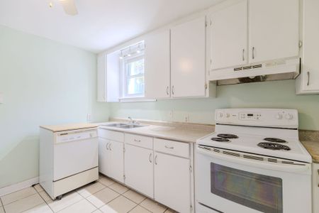 For Lease - 285 Columbus Avenue, Overbrook - Castleheights and Area, Ontario - Photo 2