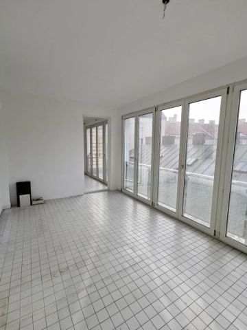 108m² 3 Zimmer Wohnung / große Loggia / 3 WG möglich - Photo 2