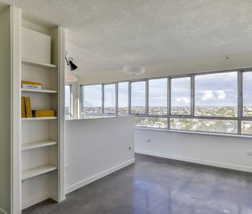 Stylish, Sunny, and Superbly Located Studio - Photo 1