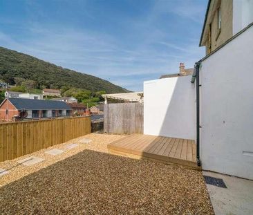 Kent Road, Ventnor, PO38 - Photo 2