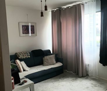 Location Appartement 1 pièce 31m² CHAMALIERES 63400 - Photo 2