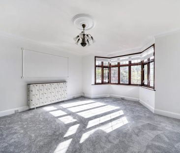 4 bedroom semi-detached house to rent - Photo 1