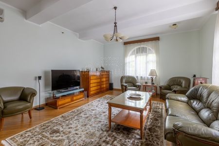 Five Bedroom House with Garden, Good for Diplomats - Kiseleff - Fotografie 2