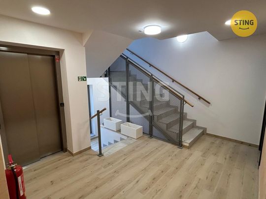 Byt 3+kk k pronájmu, Pardubice / Bílé Předměstí, ulice Husova - Photo 1