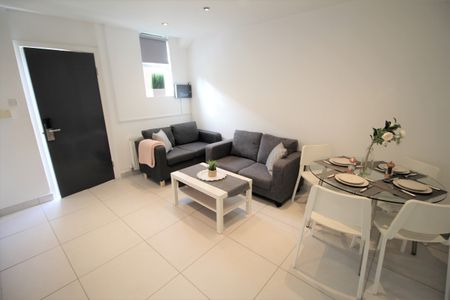Flat 1, 55 Clarendon Road, LS2 9NZ, Leeds - Photo 4