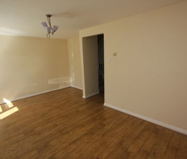 2 Bedroom Town House, Chester - Photo 5