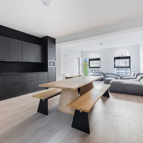 Appartement te huur - Photo 1