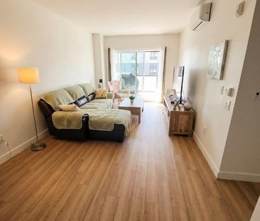 Condo Locatif 4 1/2 + ( 1417 pi2 ) à louer à Lévis - Photo 2