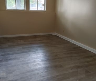 547 Rose St, Regina - Photo 2