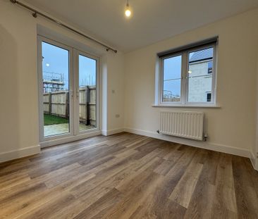 Durleigh Avenue, Grantham - Photo 1