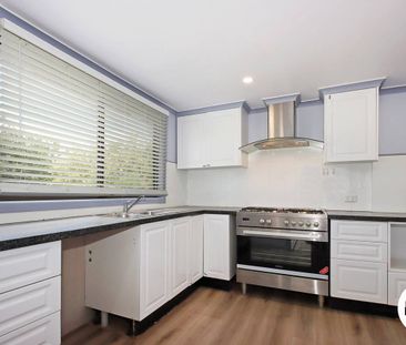 2 BEDROOM HOME WITH GREAT SIZE YARD! - Photo 1