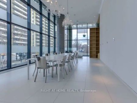 185 Roehampton Avenue #2802 - Photo 2