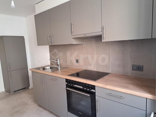 3-ROOM APARTMENT UPPER GROUND FLOOR 90 M2 RENOVATED - Photo 1