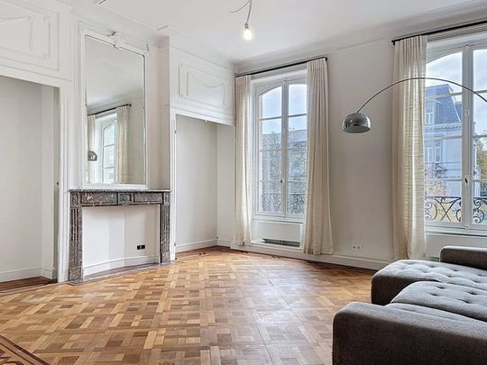 Appartement te huur - Photo 1