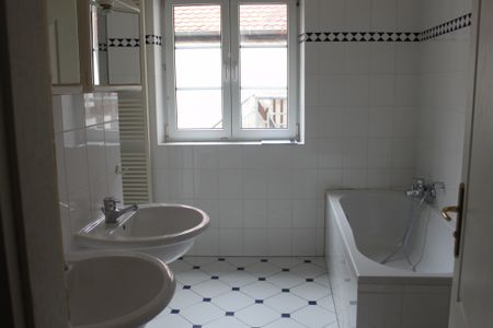 Location Appartement 5 pièces 134m² WISSEMBOURG 67160 - Photo 4