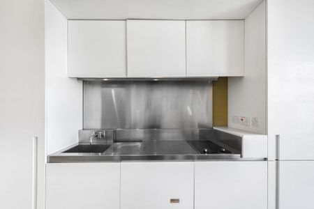 Studio to rent - Photo 5