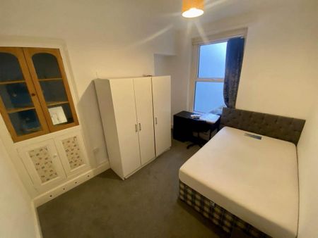 4 bedroom house to rent - Photo 4