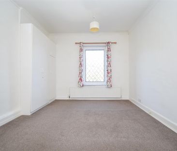 Denby Dale Road West, Calder Grove, Wakefield - Photo 6