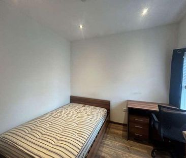 Broadway, PE1 - Photo 1