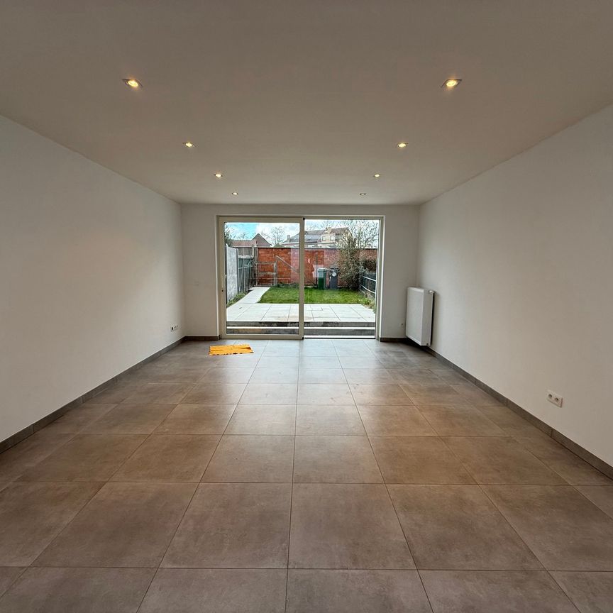 ERPE - MERE - Gerenoveerde rijwoning met tuin. - Photo 1