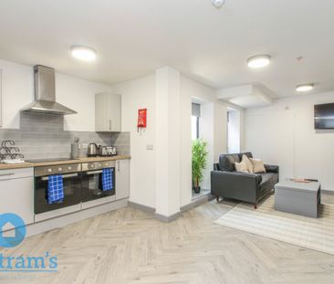 1 bed Shared Flat for Rent - Photo 4