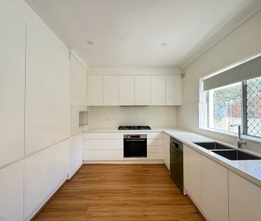 4 Bedroom Home in the Heart of Kingsford - Photo 6