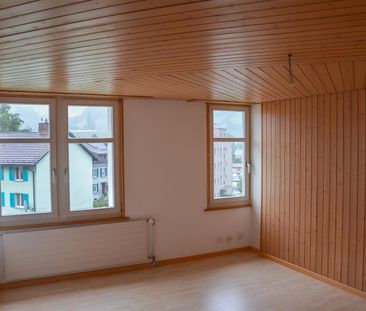Charmante 3.5-Zi. Dachwohnung - Photo 1