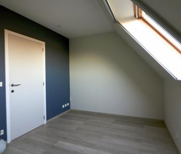 Lichtrijk appartement met 2 slpks en 2 terrassen voor 875 EUR/mnd - Photo 3