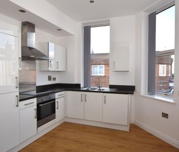 2 bedroom apartment to rent - Photo 2