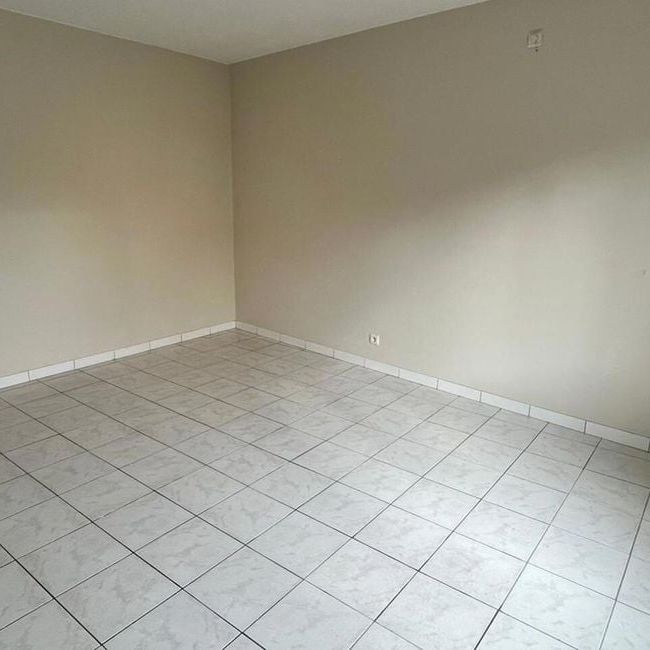 Appartement te huur in Sijsele voor € 895 met 2 slaapkamers - Photo 1