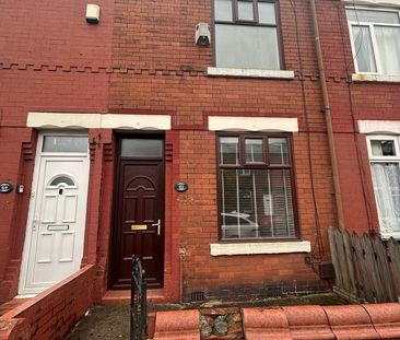 2 Bed Terraced House, Hinde Street, M40 - Photo 5