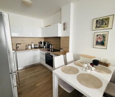 Pronájem bytu 2+kk 60 m2 - Photo 1
