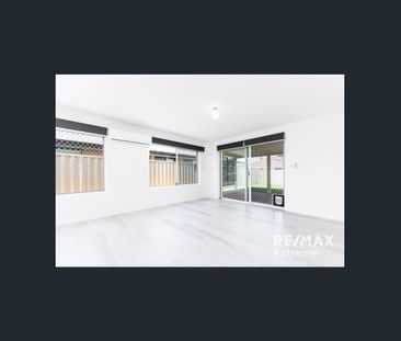 Walk to Everything - Photo 4