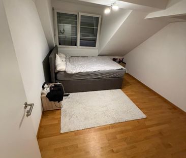 Charmante 3.5-Zimmer-Dachwohnung an der Bahnhofstrasse 68 in Eschlikon - Foto 4