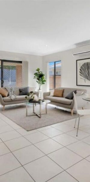 Stunning Coomera Home for Rent - Enjoy Luxurious Living in this Beautifully Family House! - Photo 1