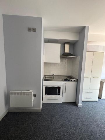 Studio to rent - Photo 4