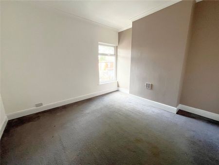 Park Drive, Ilkeston, Derbyshire, DE7 - Photo 5