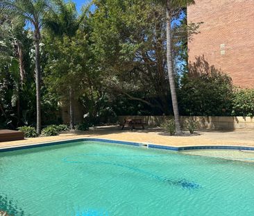 Mosman Park - Photo 3