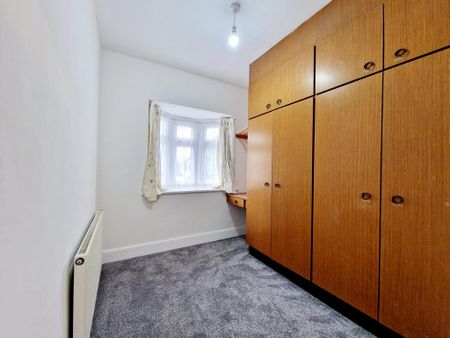 3 bedroom semi-detached house to rent - Photo 4