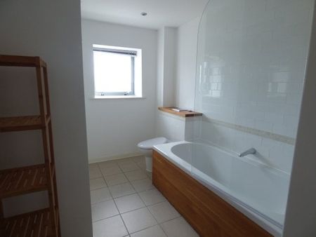 Cubic Apartment, Preston - Photo 3