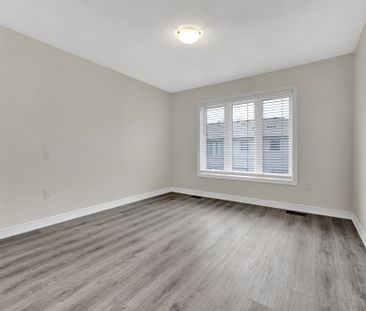For Lease - 10 Birmingham Drive Unit# 112, Cambridge, Ontario - Photo 6
